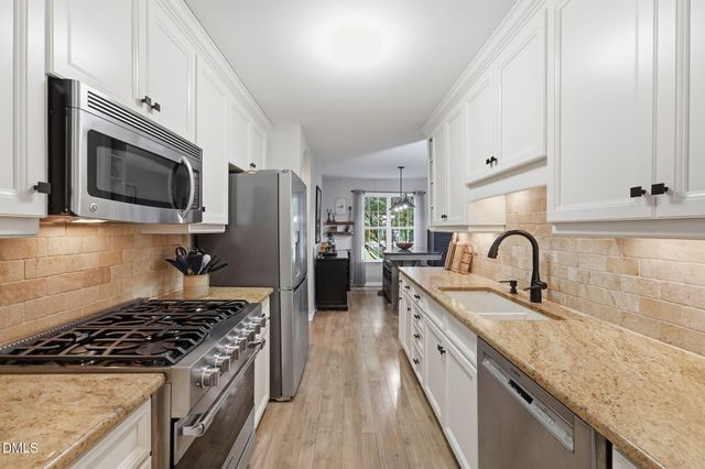 1044 S Willhaven Drive, Fuquay Varina, NC 27526