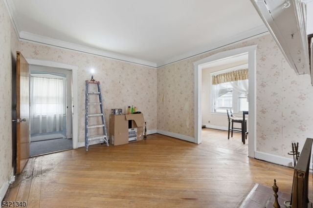 53 Sunnyside Ter, East Orange City, NJ 07018