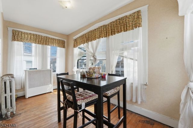 53 Sunnyside Ter, East Orange City, NJ 07018