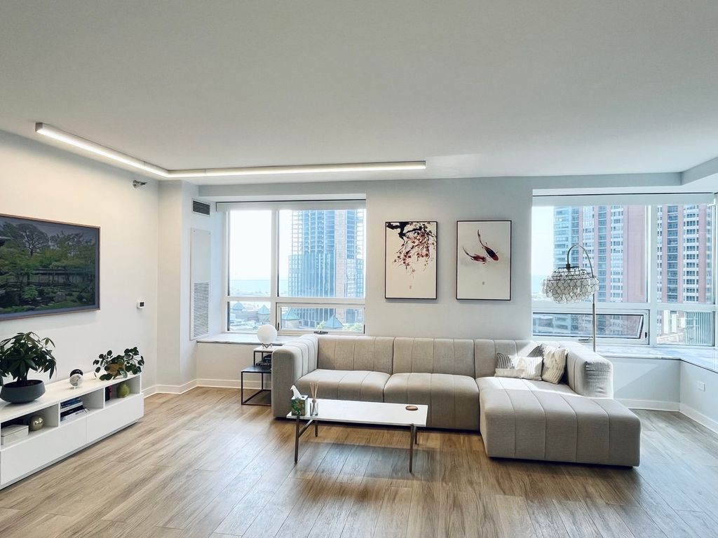 512 N McCLURG Court 807, Chicago, IL 60611 — photo 4