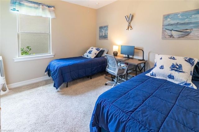 16366 BARCLAY CT, Naples, FL 34110