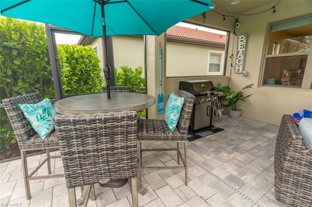 16366 BARCLAY CT, Naples, FL 34110