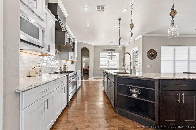 1451 Gateway Road, Ardmore, OK 73401