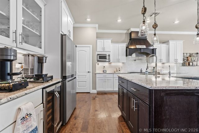 1451 Gateway Road, Ardmore, OK 73401