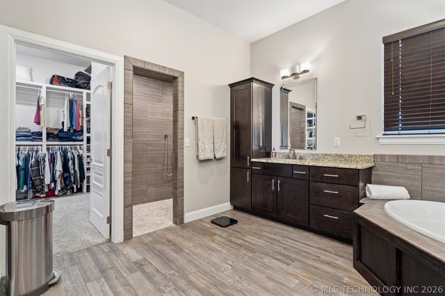 1451 Gateway Road, Ardmore, OK 73401