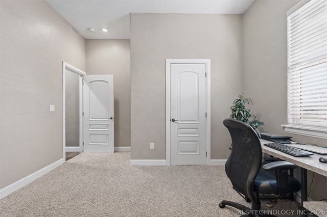 1451 Gateway Road, Ardmore, OK 73401
