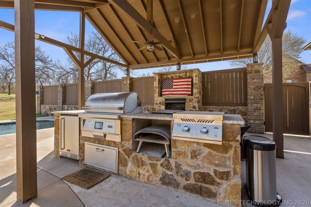 1451 Gateway Road, Ardmore, OK 73401