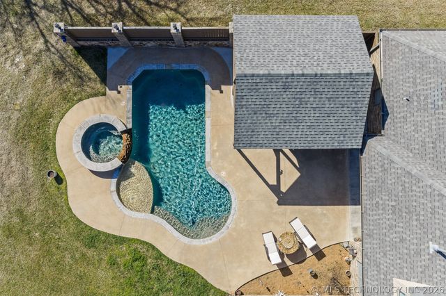 1451 Gateway Road, Ardmore, OK 73401