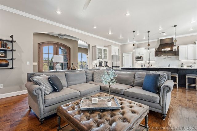 1451 Gateway Road, Ardmore, OK 73401