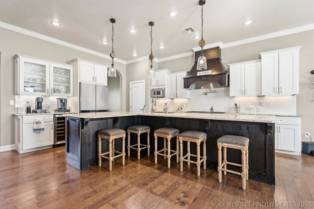 1451 Gateway Road, Ardmore, OK 73401