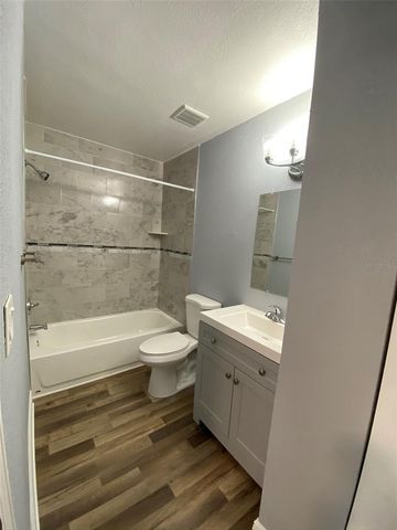 302 LAKE PARSONS GREEN 107, Brandon, FL 33511