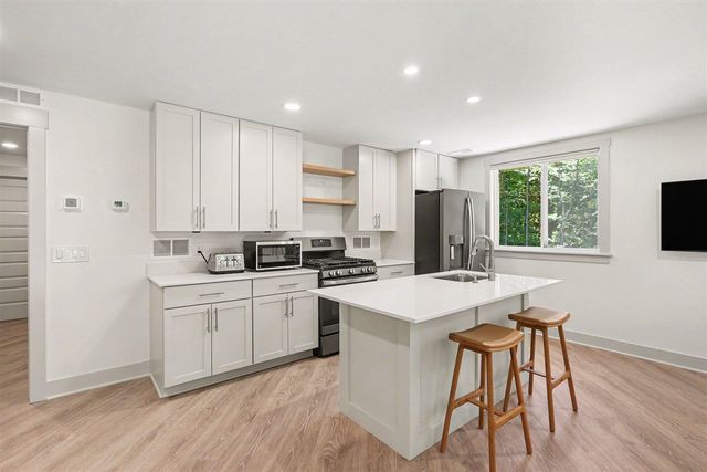1907 Morgan Run, Hudsonville, MI 49426