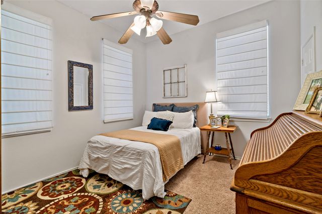 512 Brookes Way, Reno, TX 75462