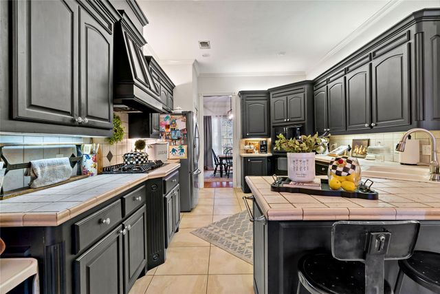 512 Brookes Way, Reno, TX 75462