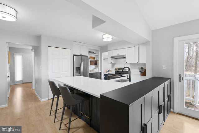 5 STATION CIRCLE CT, Owings Mills, MD 21117