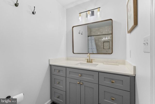 5 STATION CIRCLE CT, Owings Mills, MD 21117