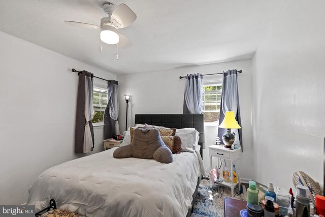 334 ERNST RD, Reading, PA 19601