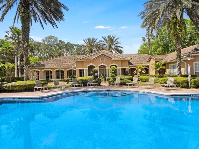 520 Florida Club Blvd. 203, St Augustine, FL 32084