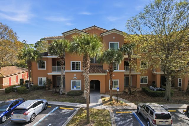 520 Florida Club Blvd. 203, St Augustine, FL 32084