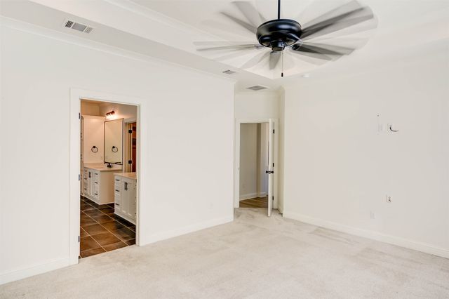 180 St Andrews Lane, Benton, LA 71006