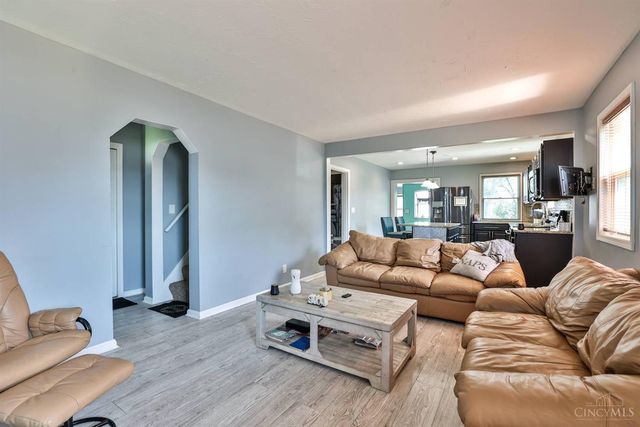 3318 Kleeman Road, Green Twp, OH 45211