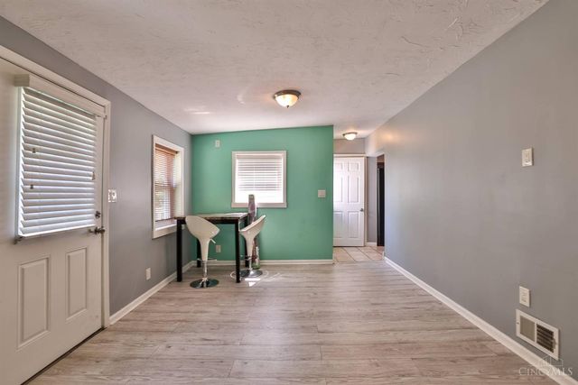 3318 Kleeman Road, Green Twp, OH 45211