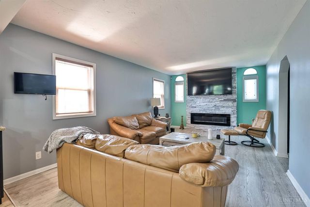 3318 Kleeman Road, Green Twp, OH 45211