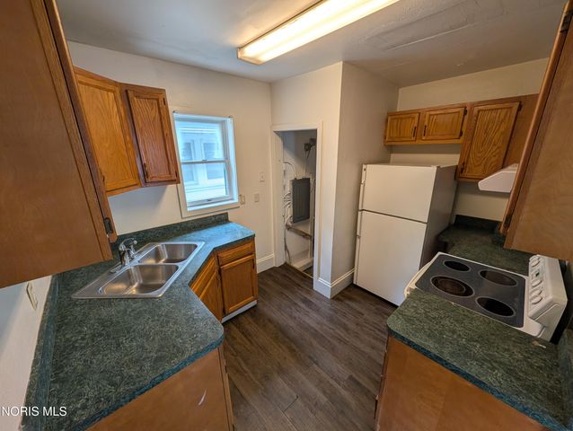 1212 Paxton Street, Toledo, OH 43608