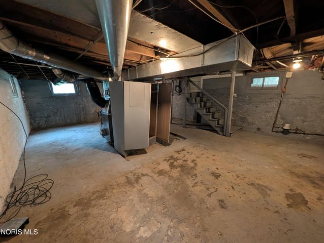 1212 Paxton Street, Toledo, OH 43608