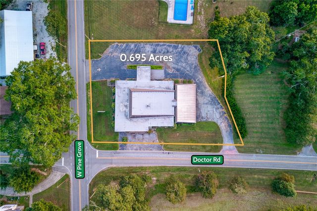 111 W. Pine Grove Road, Fair Play, SC 29643