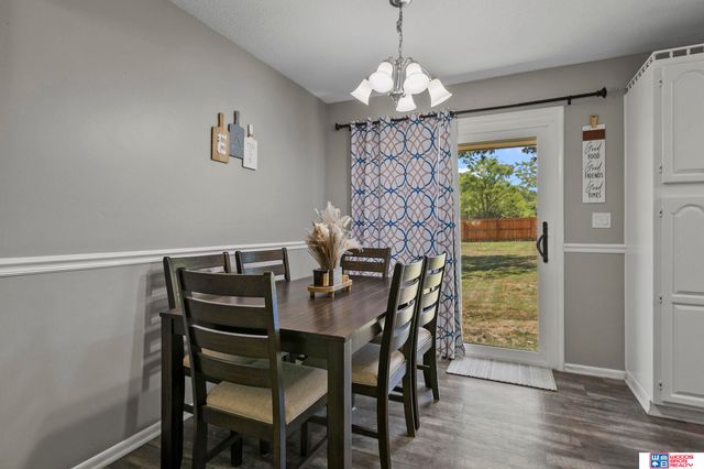 5218 S 39th Street, Lincoln, NE 68516