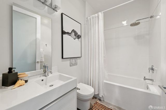 1355 Pacific Avenue 204, San Francisco, CA 94109