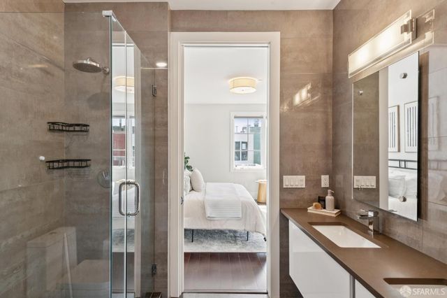 1355 Pacific Avenue 204, San Francisco, CA 94109