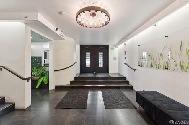 1355 Pacific Avenue 204, San Francisco, CA 94109