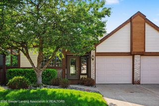1112 Summergreen Lane, Lansing, MI 48917