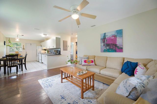 359 W D Road, Loxahatchee Groves, FL 33470