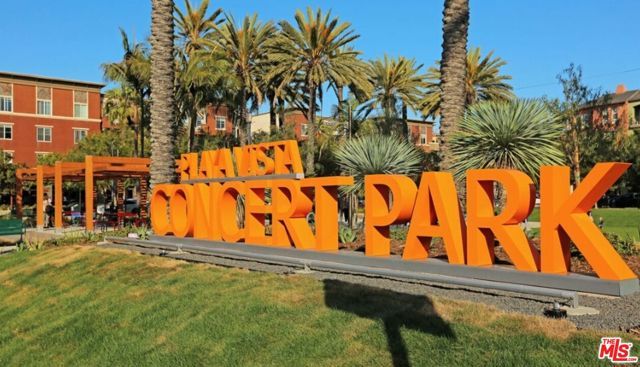 6020 Seabluff Drive 423, Los Angeles, CA 90094