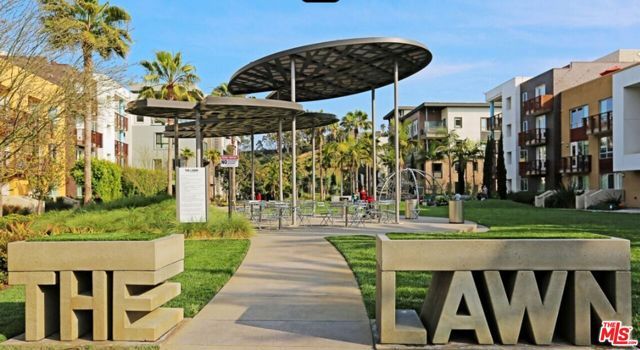 6020 Seabluff Drive 423, Los Angeles, CA 90094