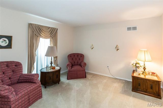 1336 Westbend Drive, Dardenne Prairie, MO 63368