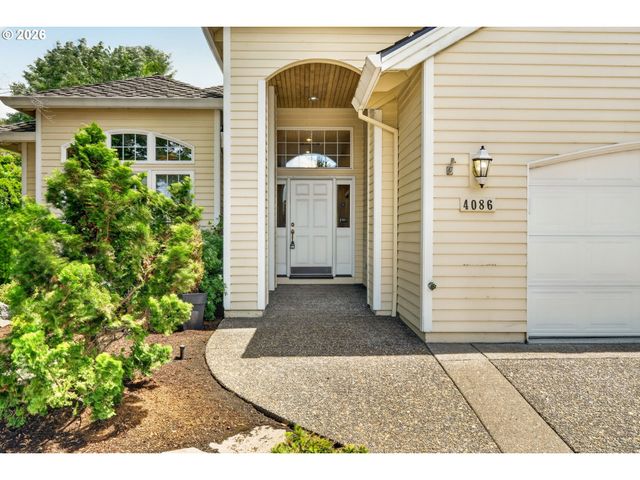 4086 Nw GLENEAGLES Pl, Portland, OR 97229