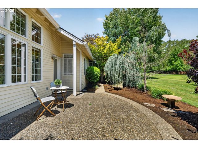 4086 Nw GLENEAGLES Pl, Portland, OR 97229