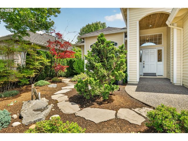 4086 Nw GLENEAGLES Pl, Portland, OR 97229