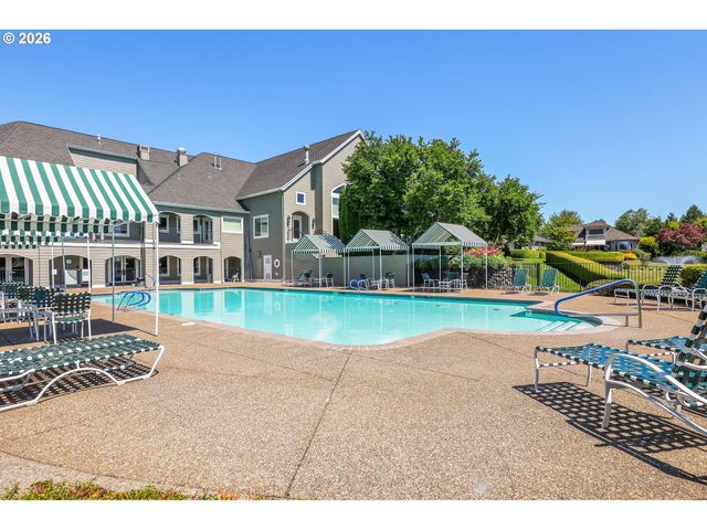 4086 Nw GLENEAGLES Pl, Portland, OR 97229