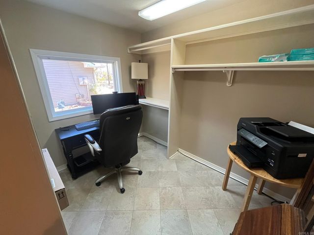 16 Heraldia Lane, Hot Springs Village, AR 71909