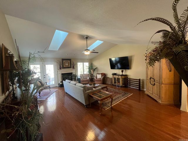 16 Heraldia Lane, Hot Springs Village, AR 71909