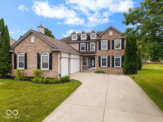 12647 Brookdale Drive, Fishers, IN 46037