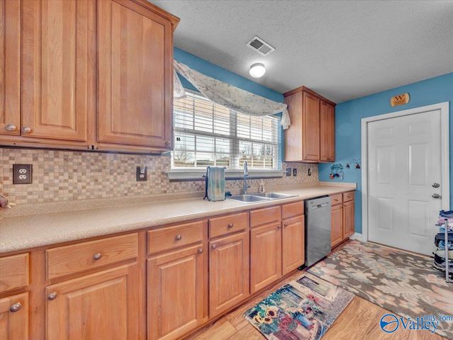 188 Bremerton Drive SW, Huntsville, AL 35824