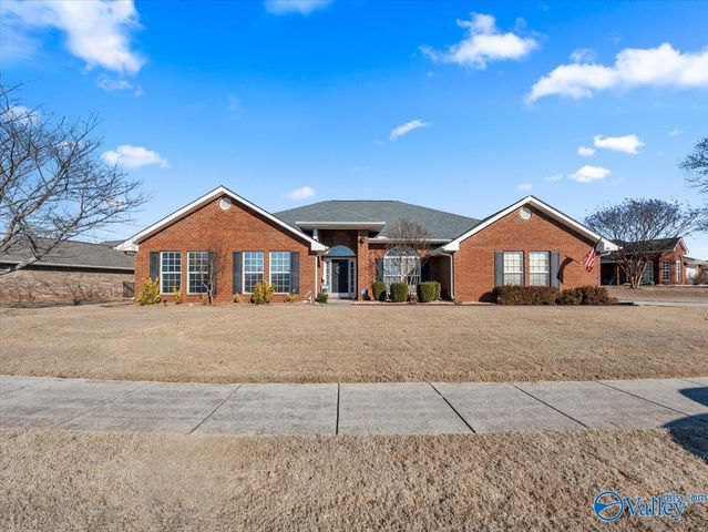 188 Bremerton Drive SW, Huntsville, AL 35824