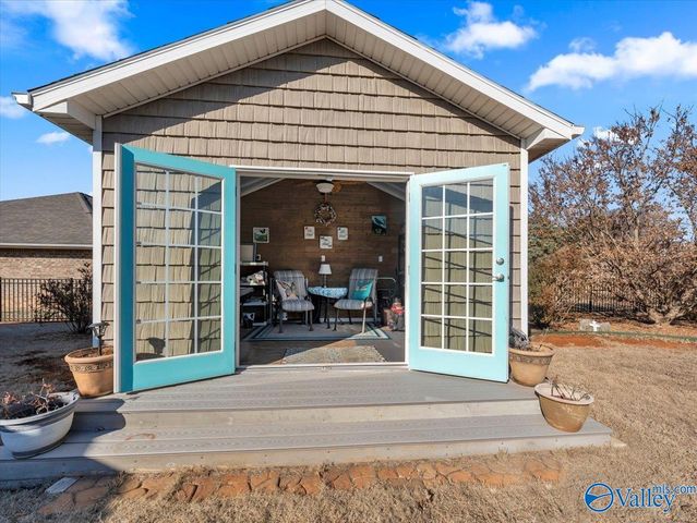 188 Bremerton Drive SW, Huntsville, AL 35824