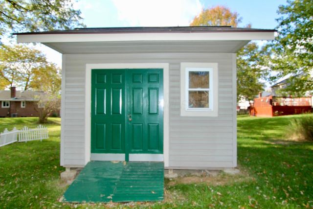 7215 Daugherty Drive, Reynoldsburg, OH 43068